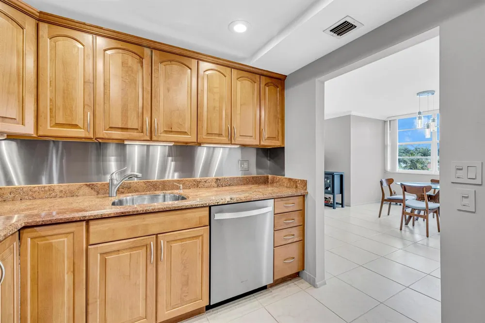 1170 FEDERAL Highway #312 Fort Lauderdale, FL 33304