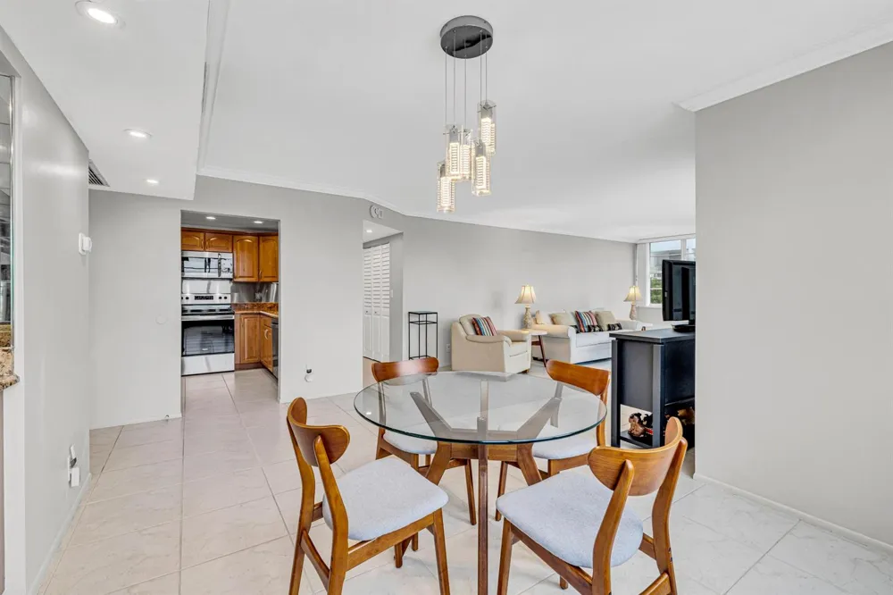 1170 FEDERAL Highway #312 Fort Lauderdale, FL 33304