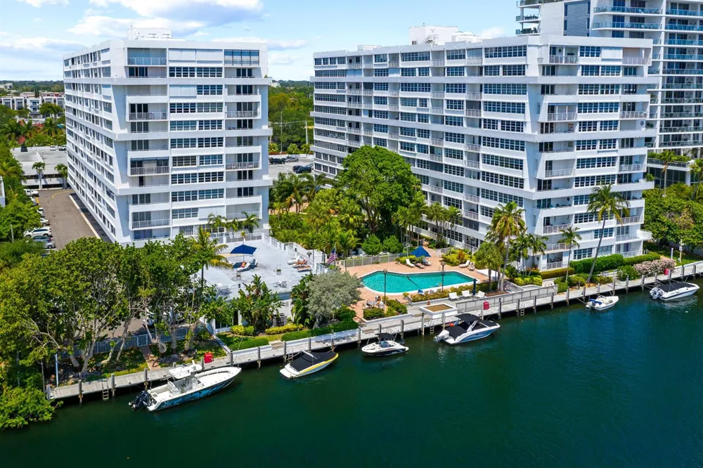 1170 FEDERAL Highway #312 Fort Lauderdale, FL 33304