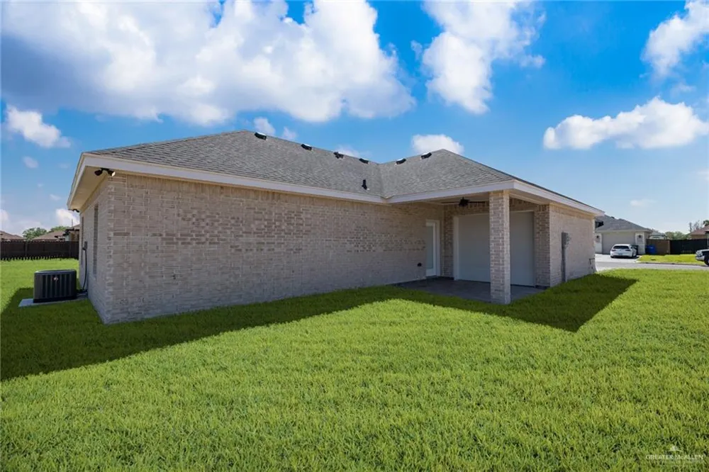 3124 Zurich Avenue McAllen, TX 78504