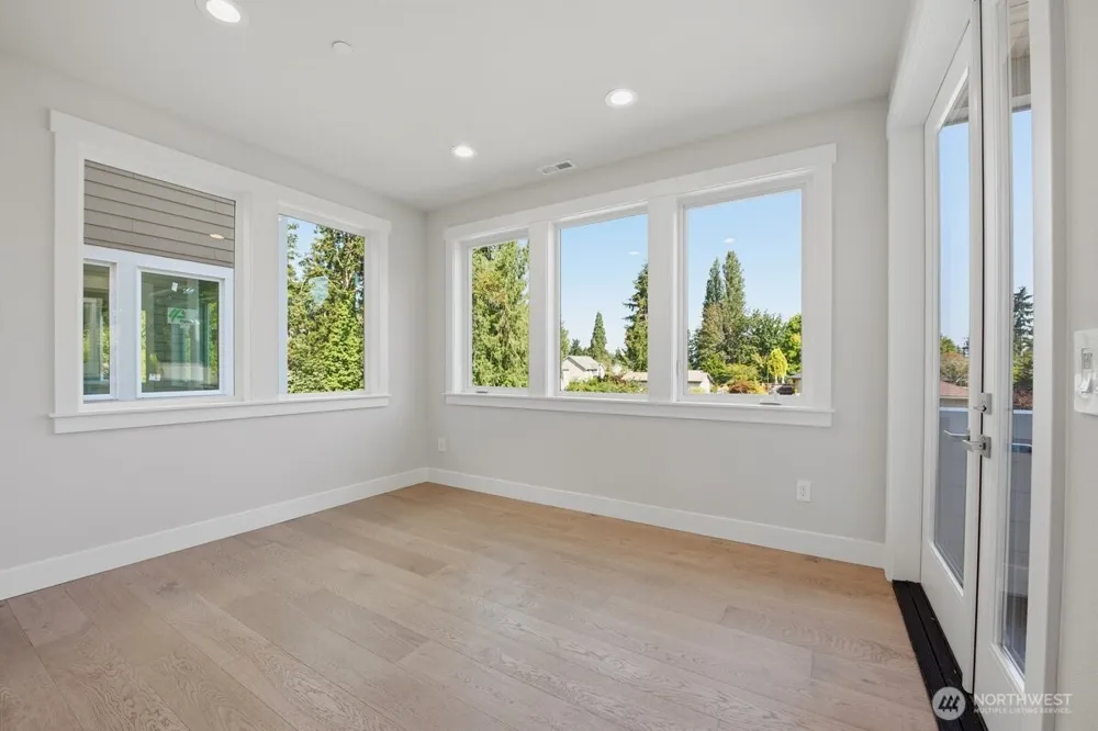 8525 230th Place SW #11 Edmonds, WA 98026