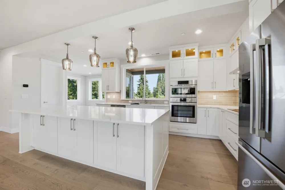 8525 230th Place SW #11 Edmonds, WA 98026