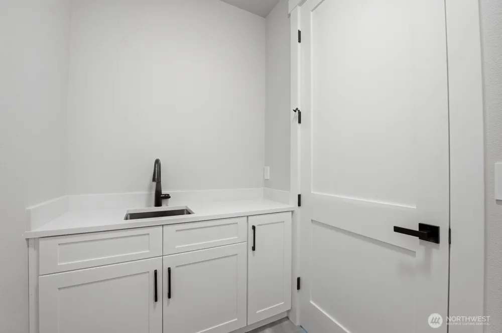 8525 230th Place SW #11 Edmonds, WA 98026