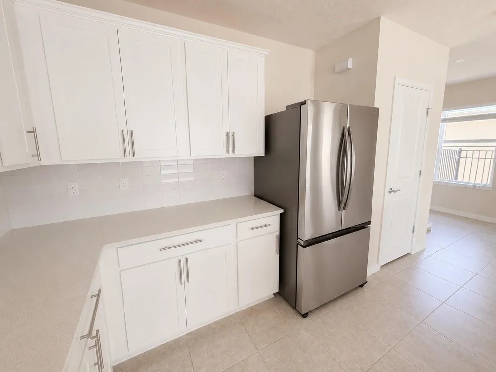 4083 FEATHER TREE DRIVE Apopka, FL 32712
