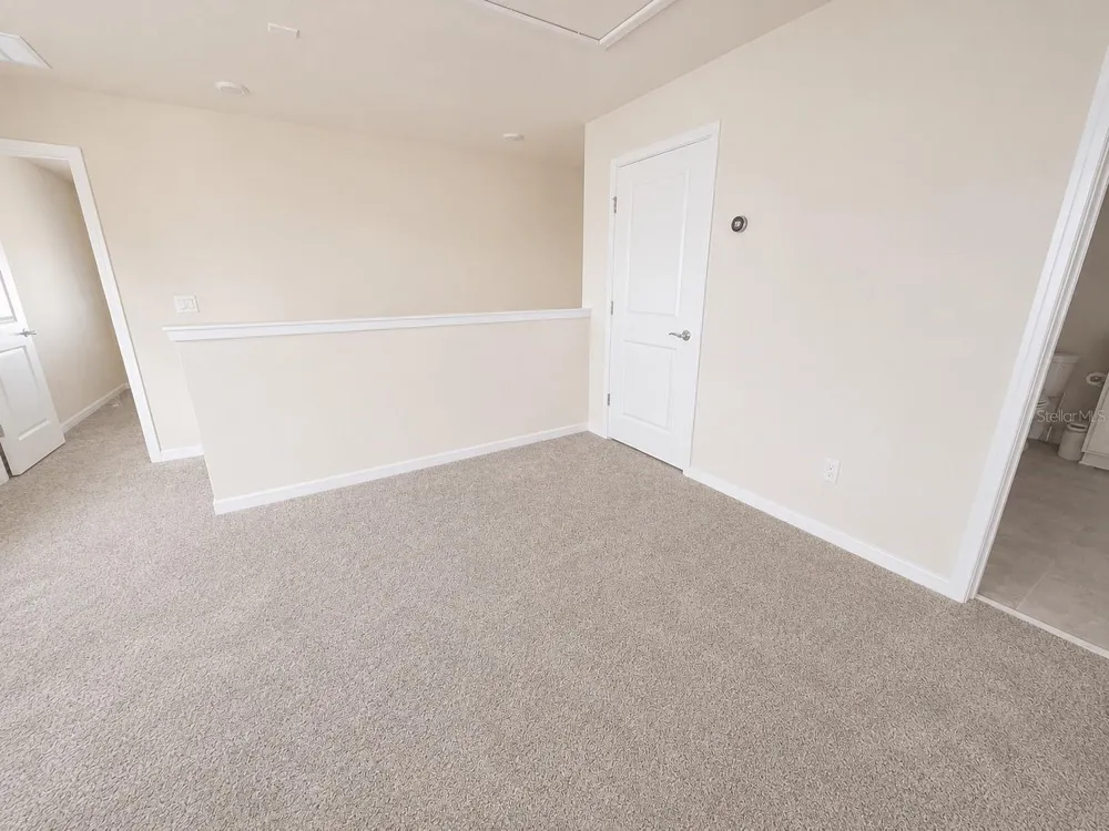 4083 FEATHER TREE DRIVE Apopka, FL 32712