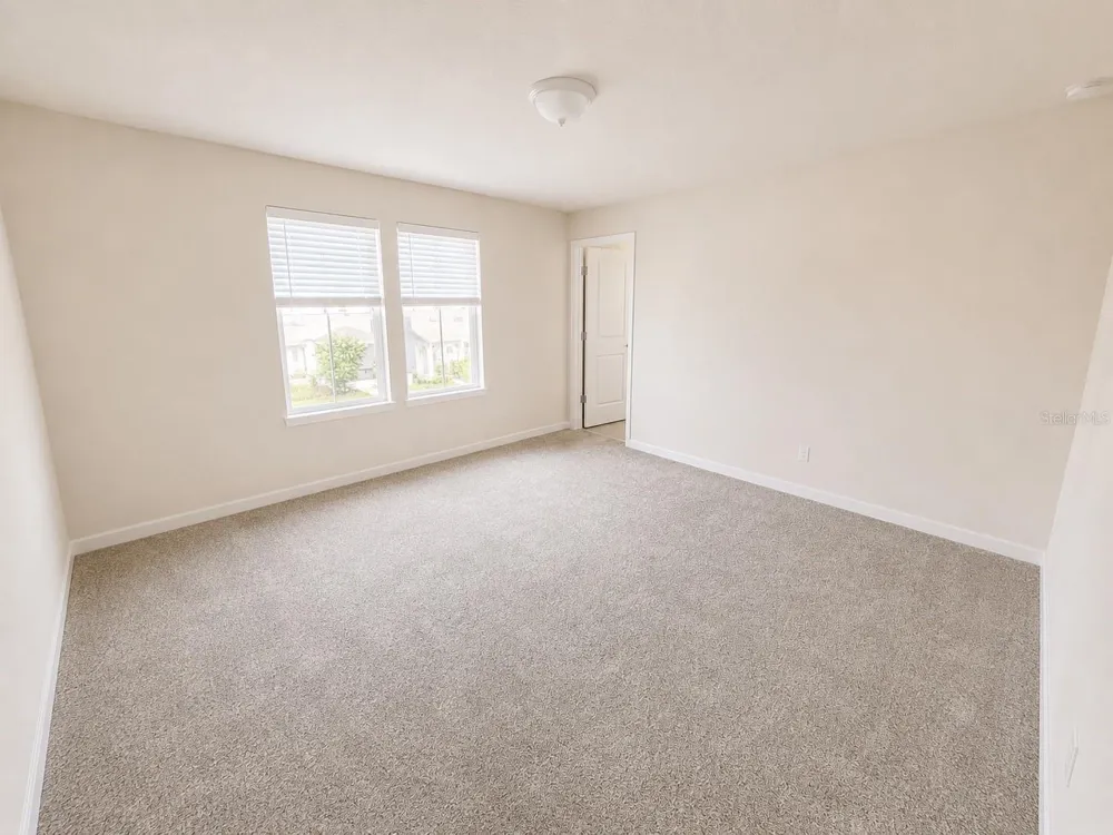 4083 FEATHER TREE DRIVE Apopka, FL 32712