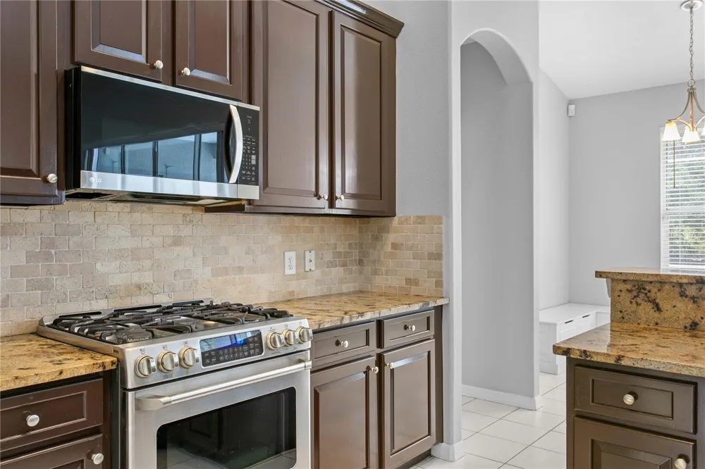 1604 LORIANA STREET Brandon, FL 33511