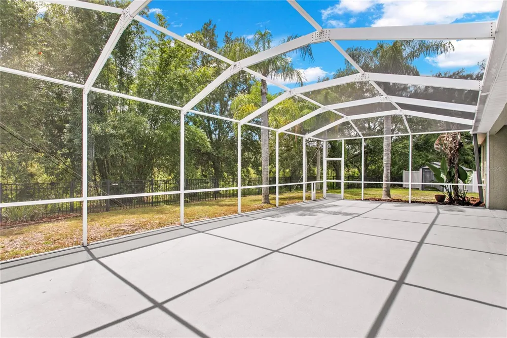 1604 LORIANA STREET Brandon, FL 33511