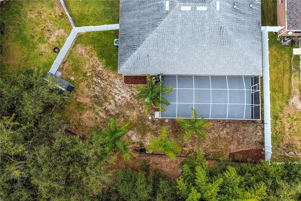 1604 LORIANA STREET Brandon, FL 33511