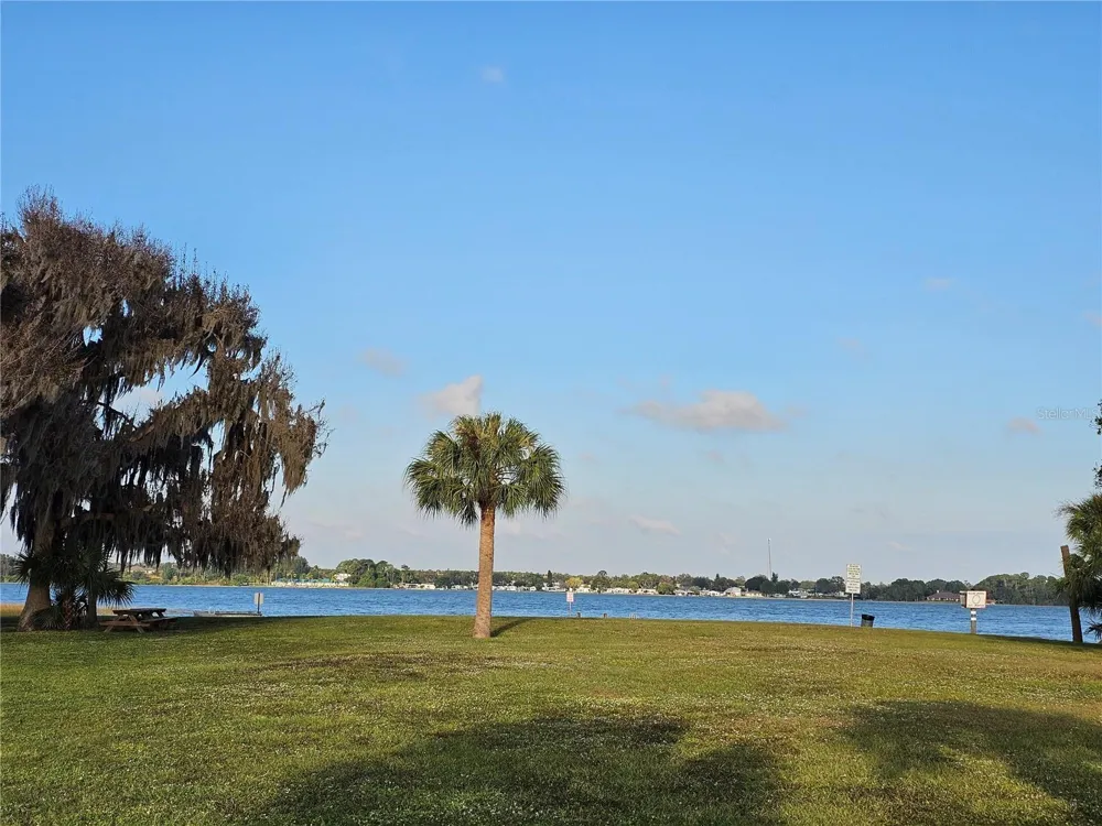 289 BLUE HORIZON DRIVE Lake Placid, FL 33852