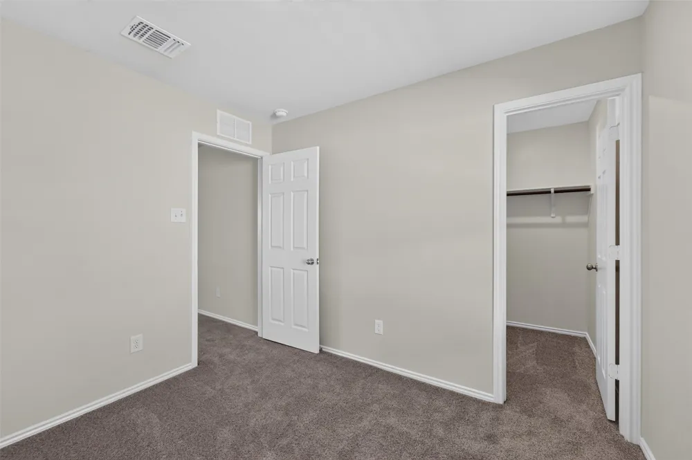 130 LT Rusty Drive Jarrell, TX 76588