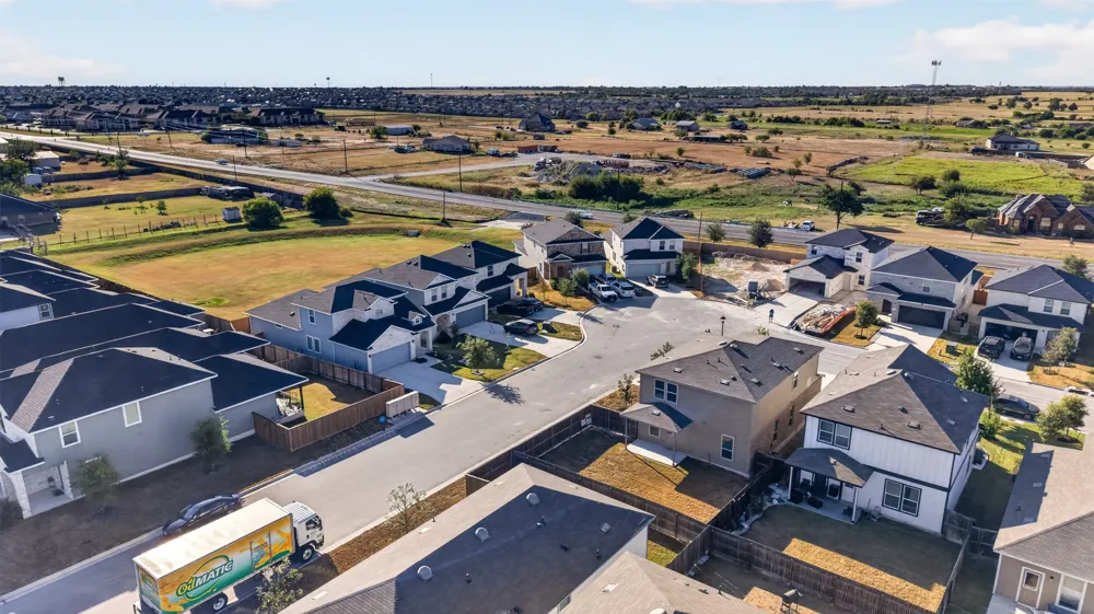 130 LT Rusty Drive Jarrell, TX 76588