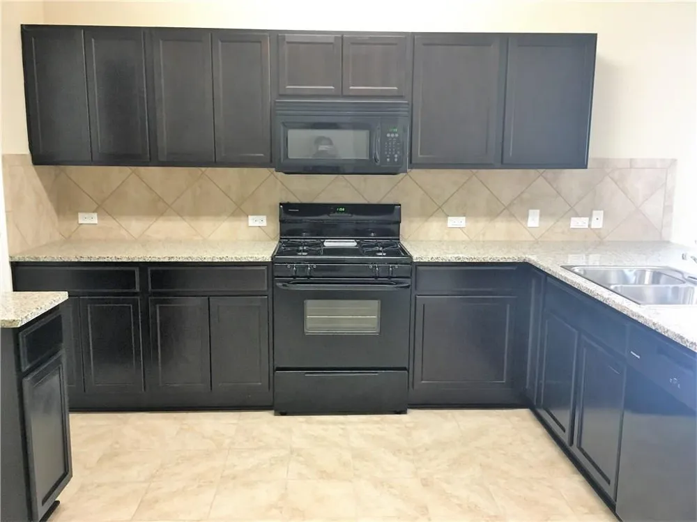 1713 Deodara Drive Cedar Park, TX 78613