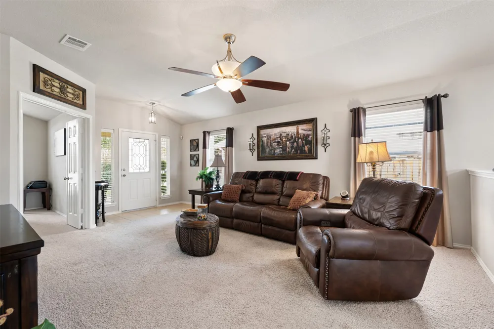 1304 Hensley Drive Leander, TX 78641