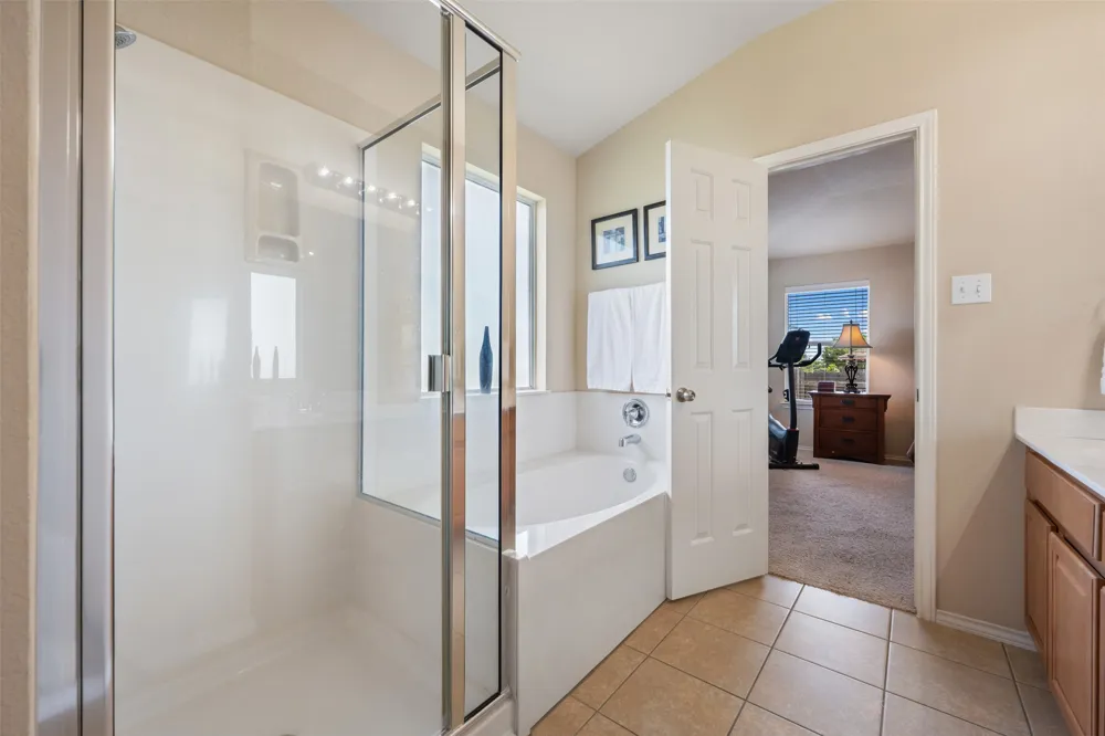 1304 Hensley Drive Leander, TX 78641