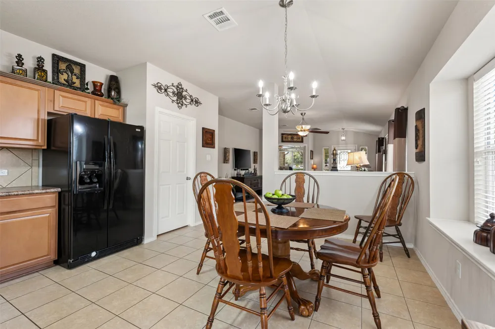 1304 Hensley Drive Leander, TX 78641