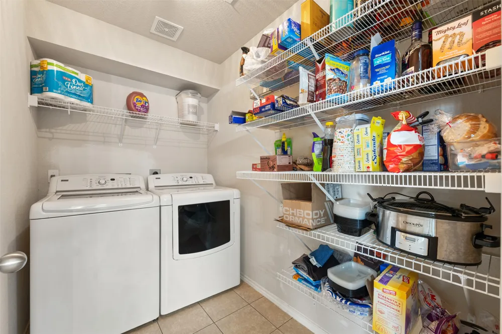 1304 Hensley Drive Leander, TX 78641