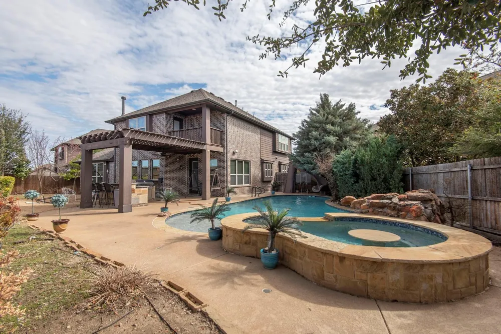 10205 Savoy Drive Plano, TX 75025