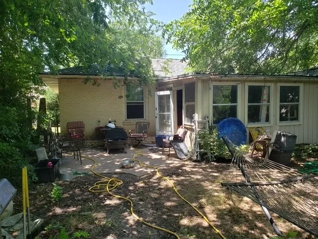 516 S Weaver Street Gainesville, TX 76240
