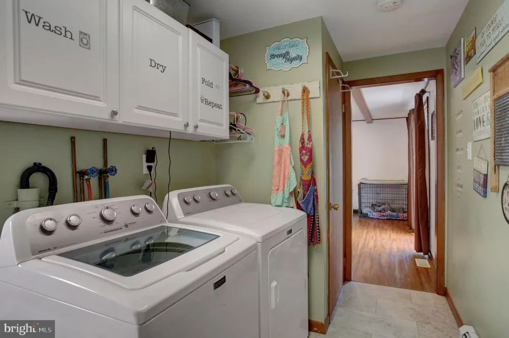 16 EASY STREET Littlestown, PA 17340