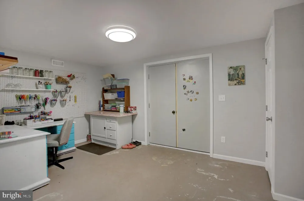 16 EASY STREET Littlestown, PA 17340