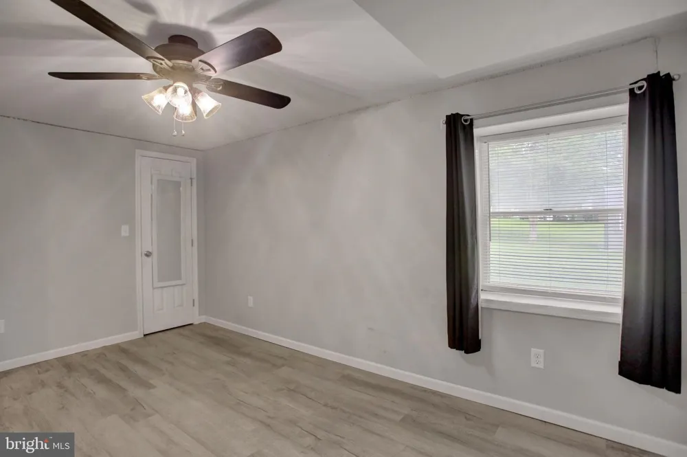 16 EASY STREET Littlestown, PA 17340