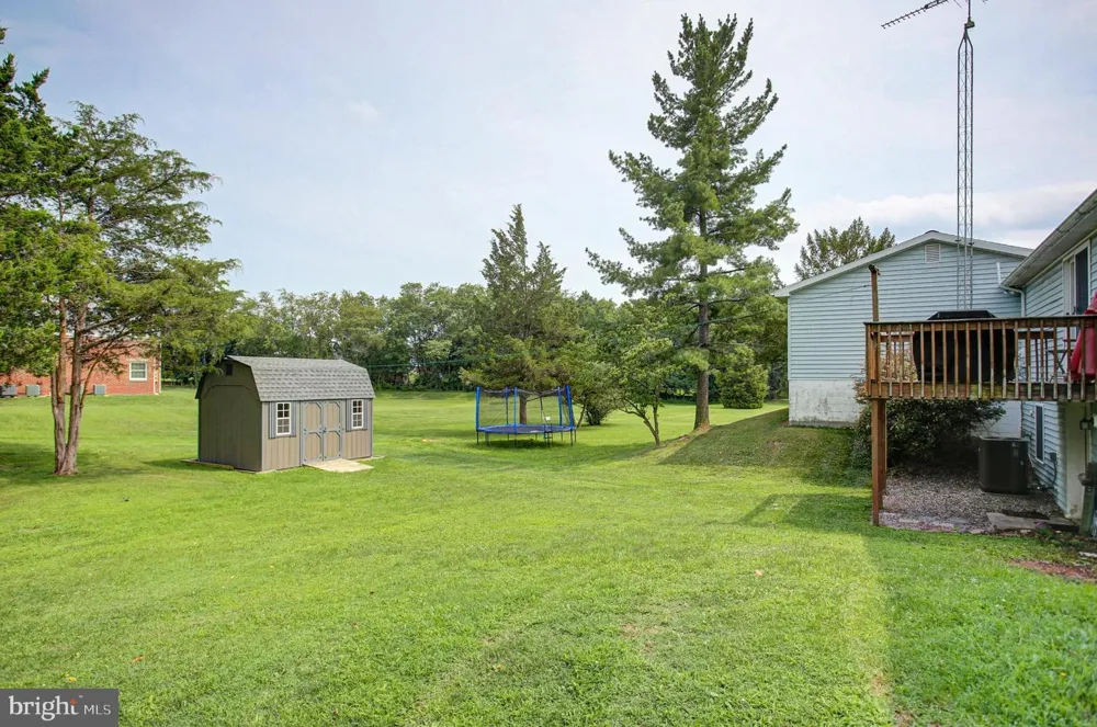 16 EASY STREET Littlestown, PA 17340