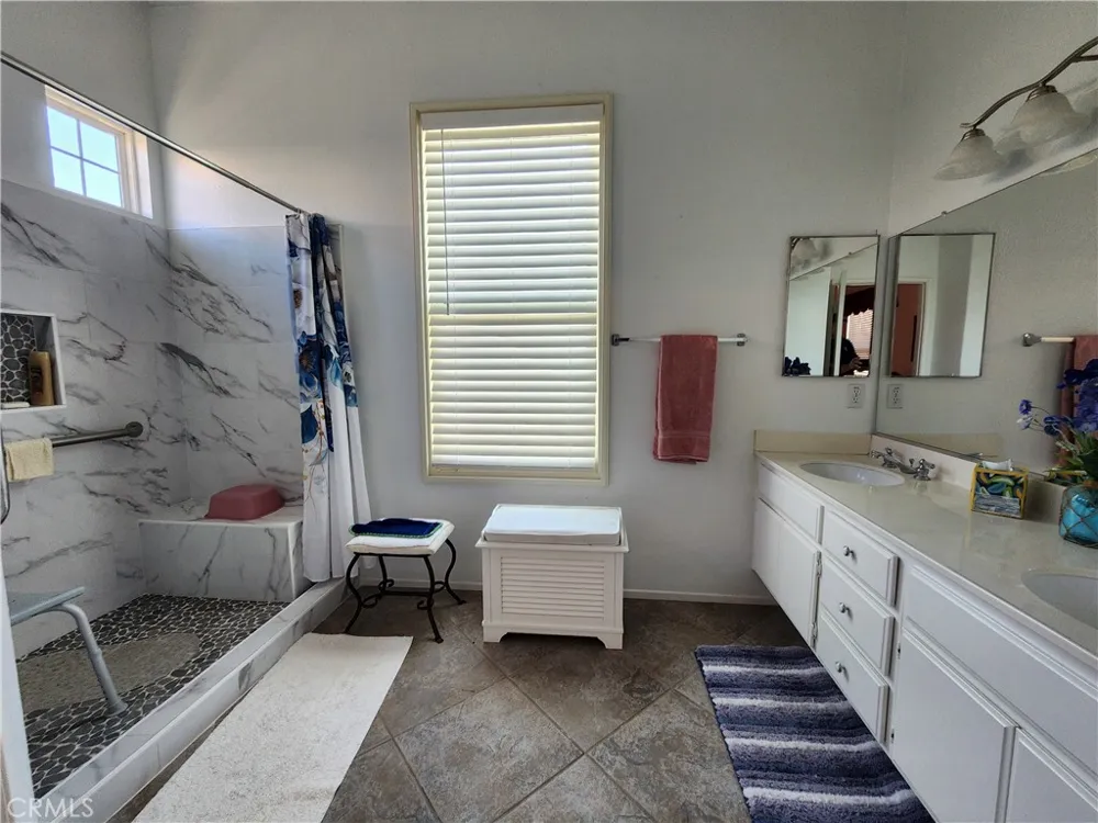 4968 Oakhurst Avenue Banning, CA 92220