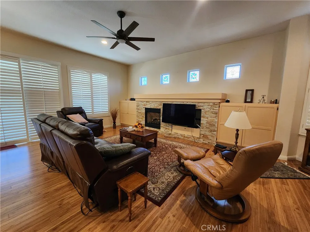 4968 Oakhurst Avenue Banning, CA 92220