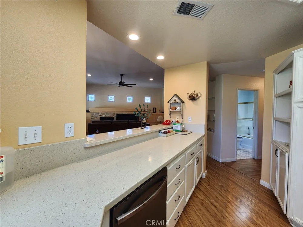 4968 Oakhurst Avenue Banning, CA 92220