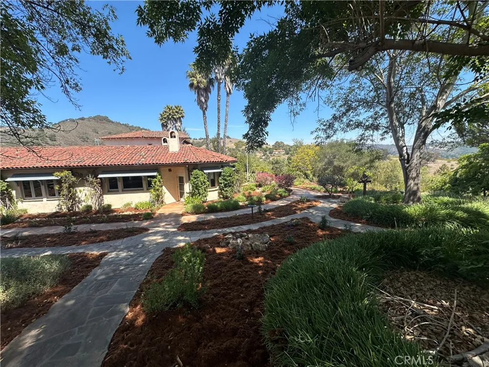 1220 Bassi San Luis Obispo, CA 93405