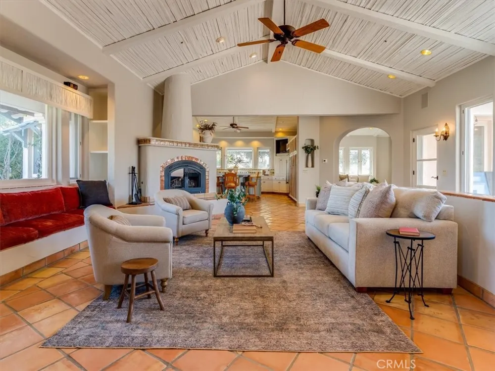 1220 Bassi San Luis Obispo, CA 93405