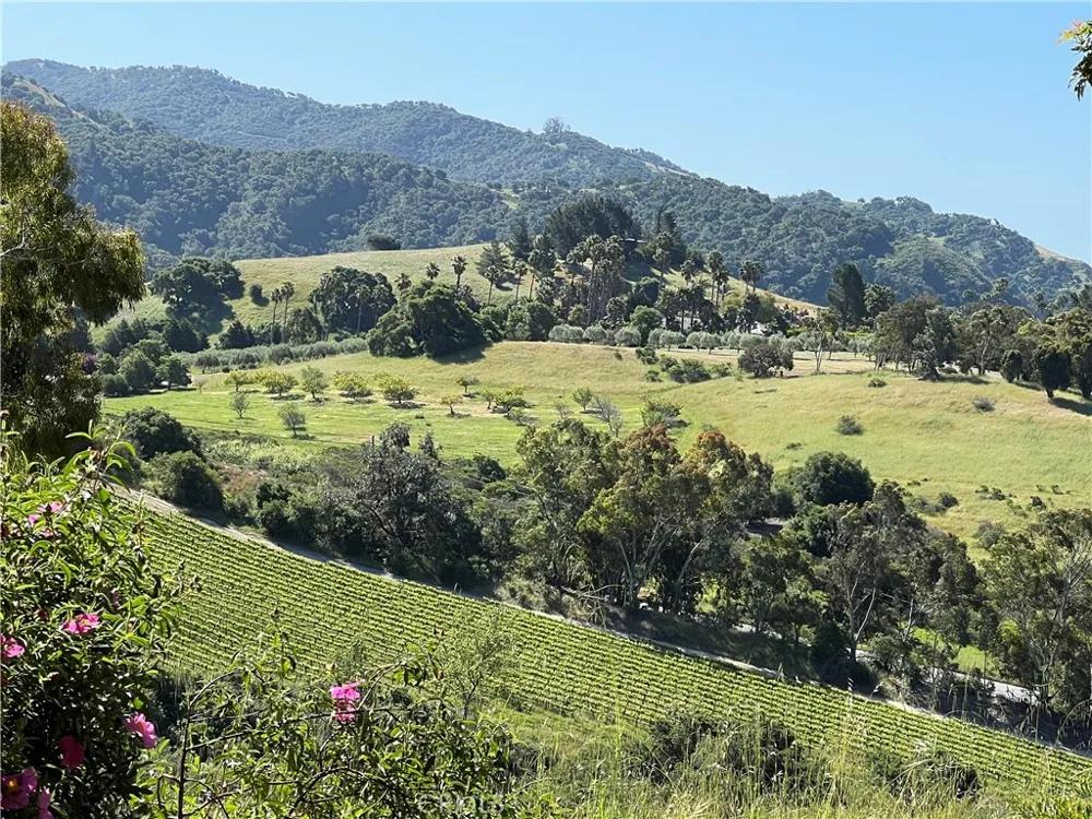 1220 Bassi San Luis Obispo, CA 93405