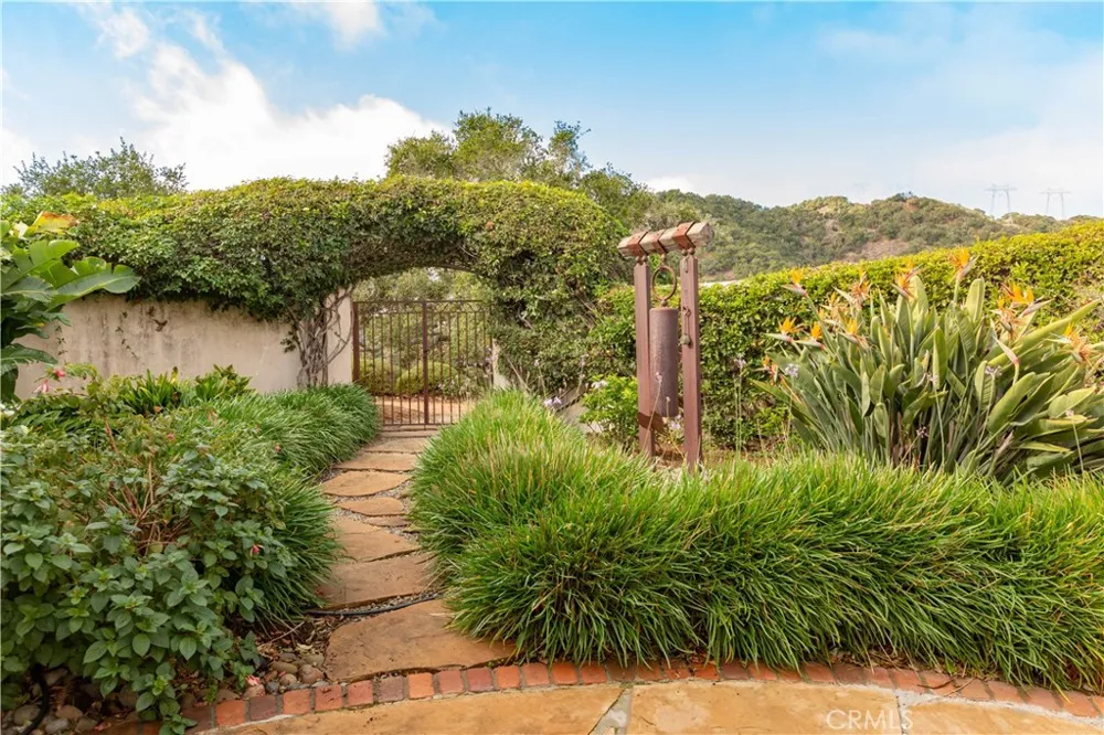 1220 Bassi San Luis Obispo, CA 93405