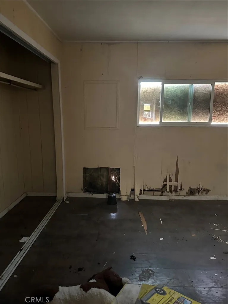 27702 Van Buren Menifee, CA 92585