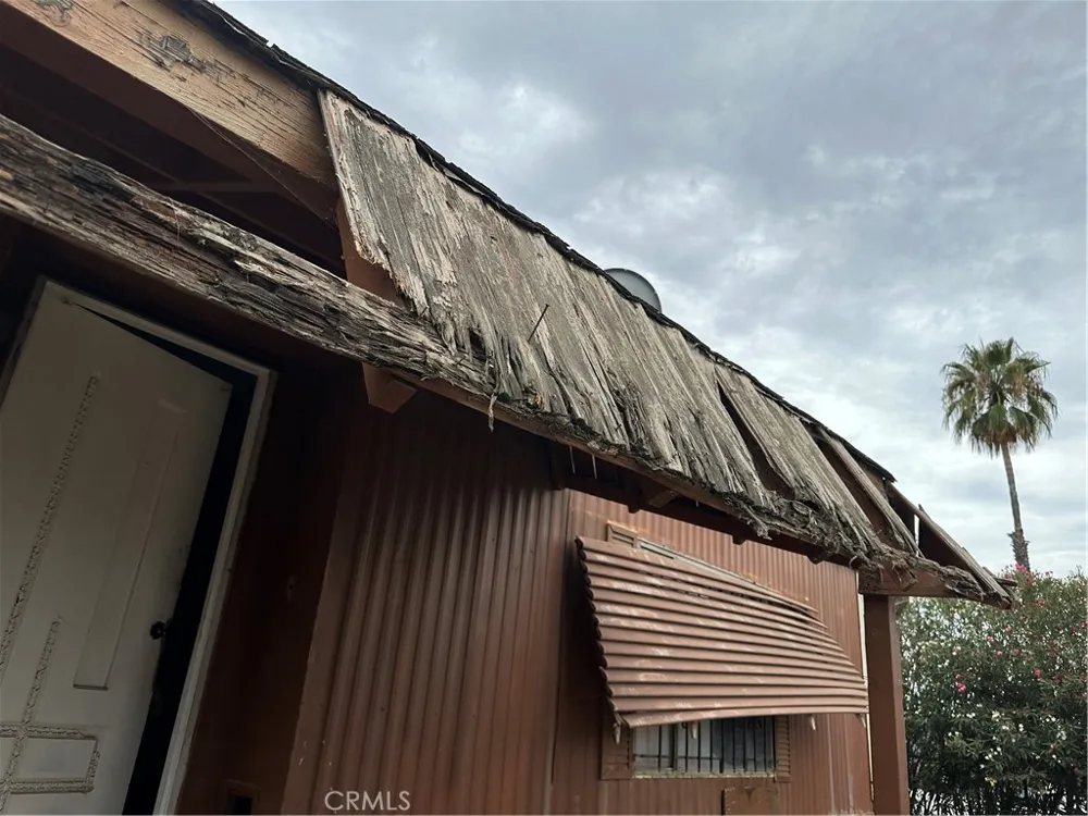 27702 Van Buren Menifee, CA 92585
