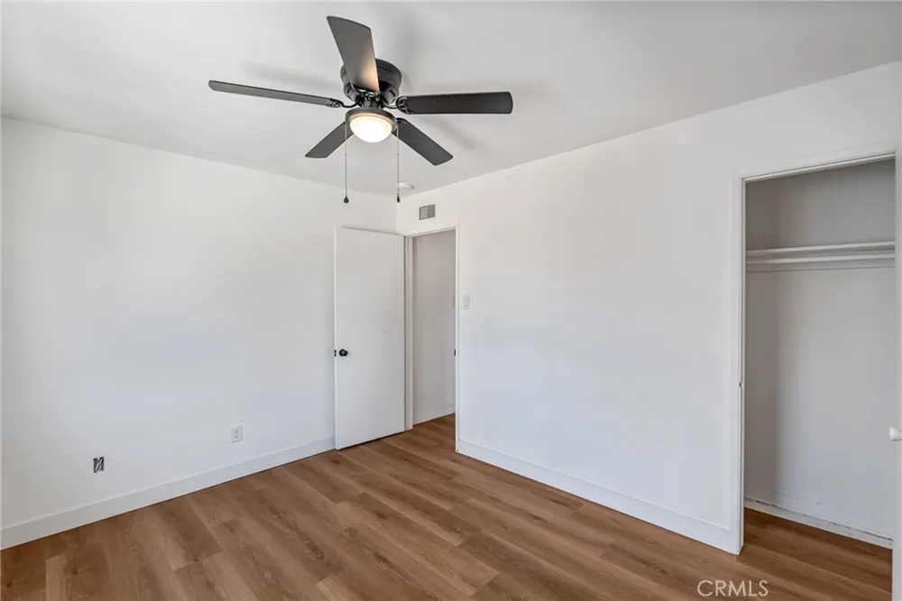 21932 Standing Rock Avenue Apple Valley, CA 92307