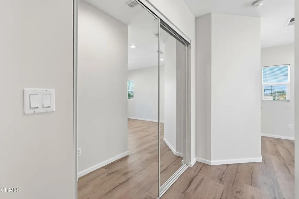 6721 Vineland Avenue North Hollywood, CA 91606