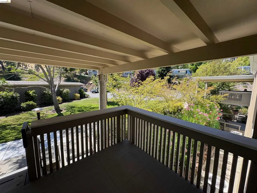 1500 Rockledge Ln #5 Walnut Creek, CA 94595