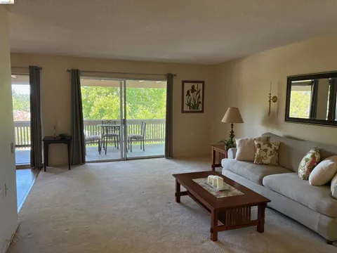 1500 Rockledge Ln #5