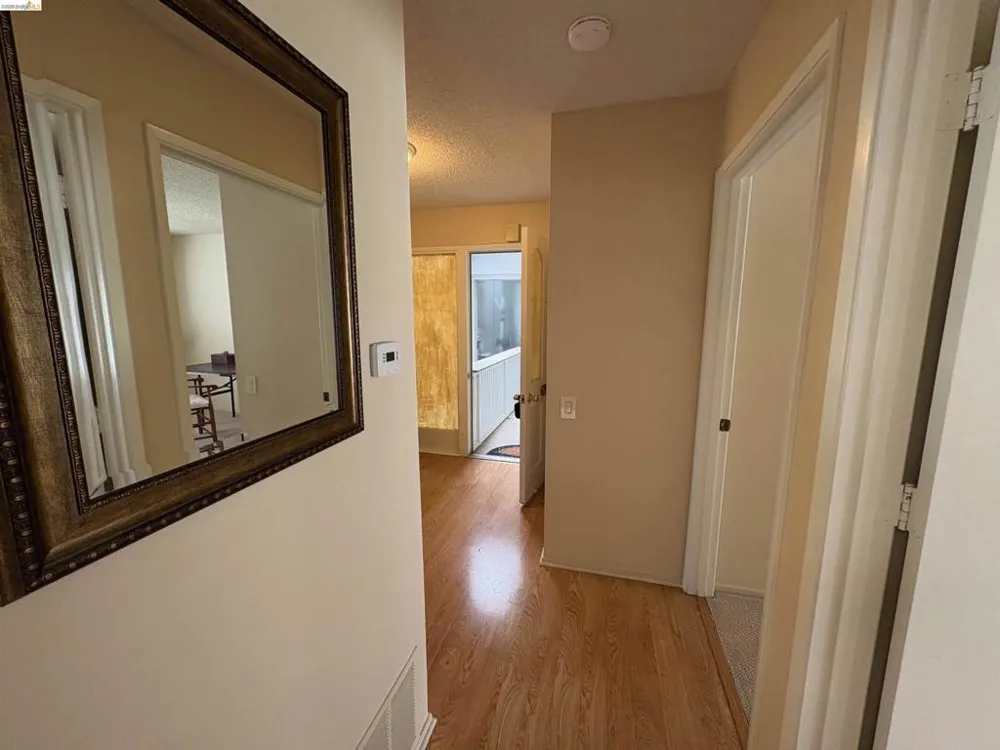 1500 Rockledge Ln #5 Walnut Creek, CA 94595