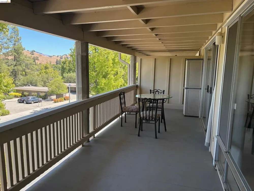 1500 Rockledge Ln #5 Walnut Creek, CA 94595