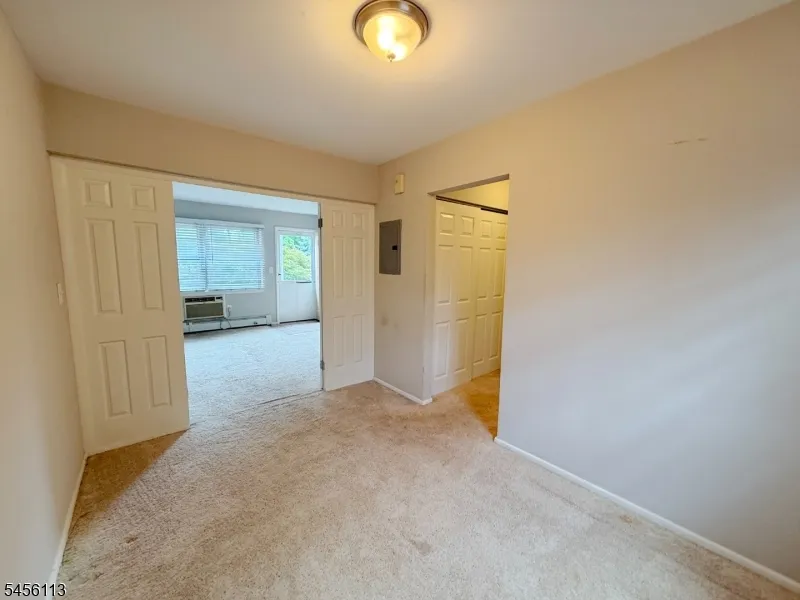 54 Knox Ter #1B Unit 1B Wayne, NJ 07470