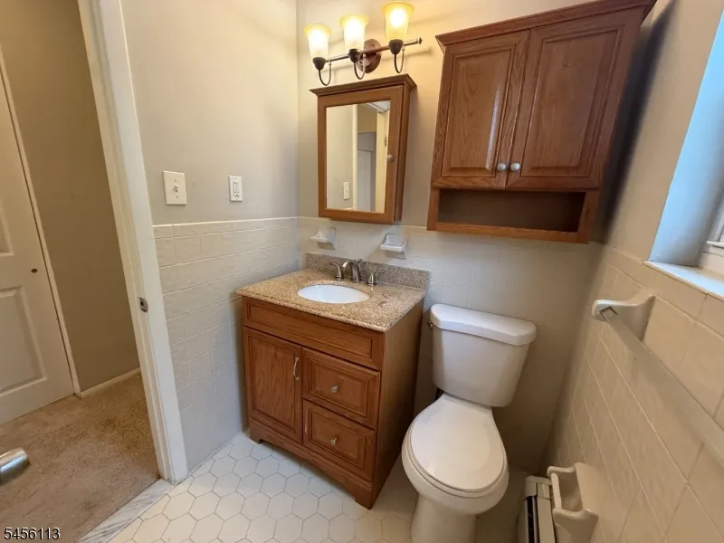 54 Knox Ter #1B Unit 1B Wayne, NJ 07470