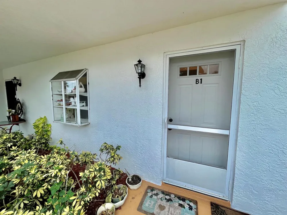 1219 S LAKES END DRIVE #B1 Fort Pierce, FL 34982
