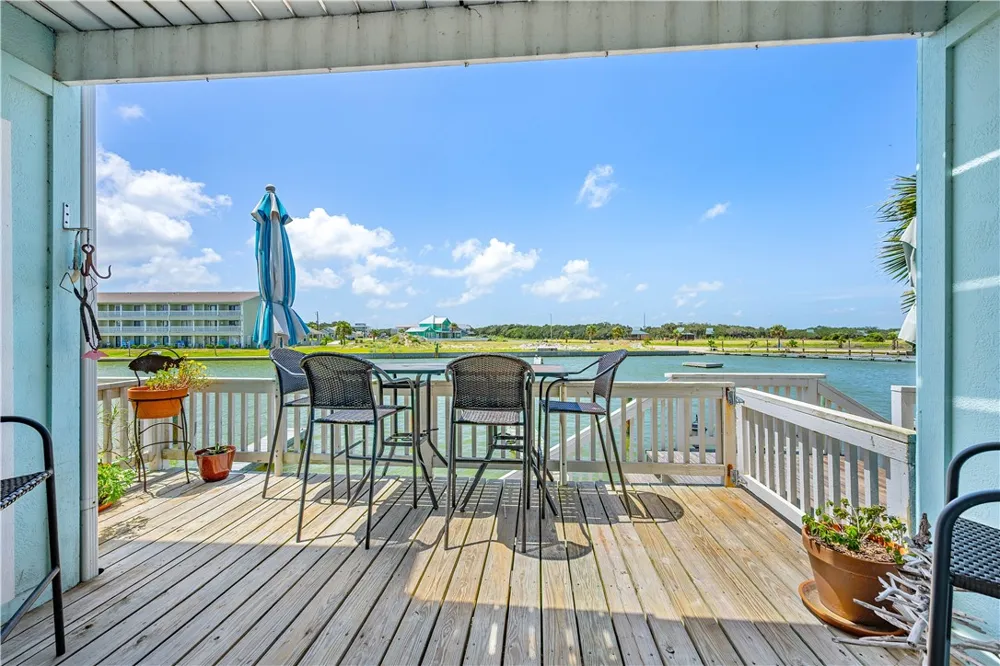 2292 Fulton Beach #502 Rockport, TX 78382