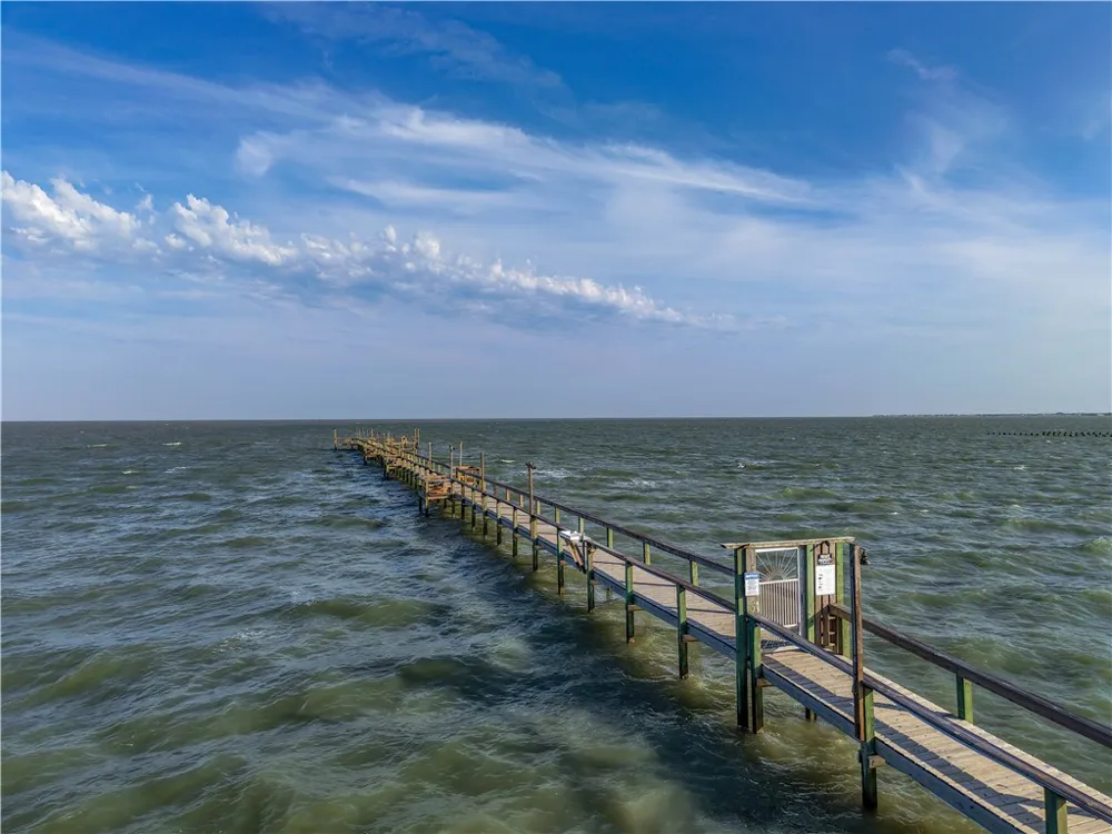 2292 Fulton Beach #502 Rockport, TX 78382