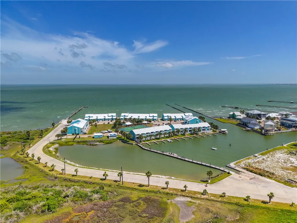 2292 Fulton Beach #502 Rockport, TX 78382