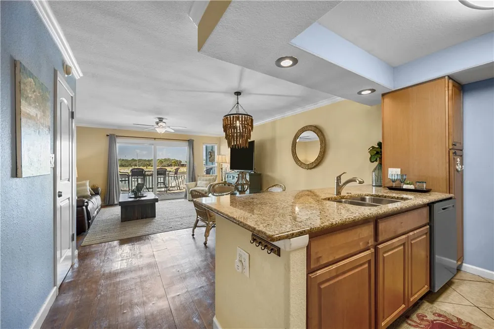 2292 Fulton Beach #502 Rockport, TX 78382