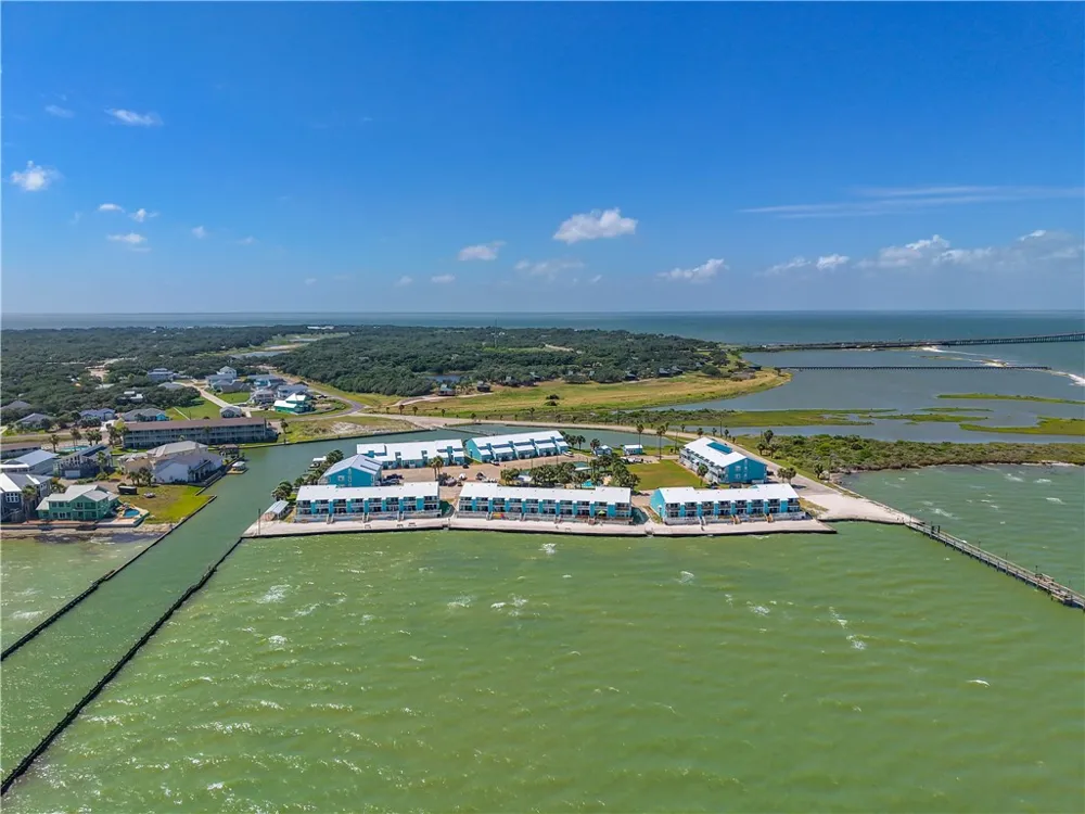 2292 Fulton Beach #502 Rockport, TX 78382